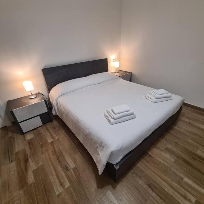 Apartment Garibaldi Pavia Dış mekan fotoğraf